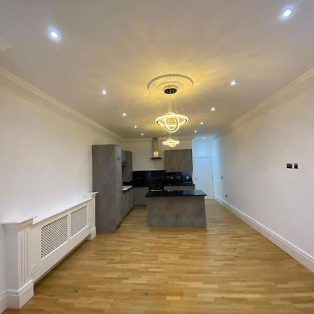 Luxury Apartment Apt4 Wolverhampton Dış mekan fotoğraf